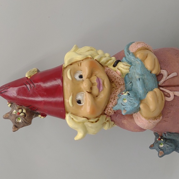 Crazy Cat Lady 9” Indoor Outdoor Gnome Big Mouth resin decor kitten kitty lover - Picture 2 of 12